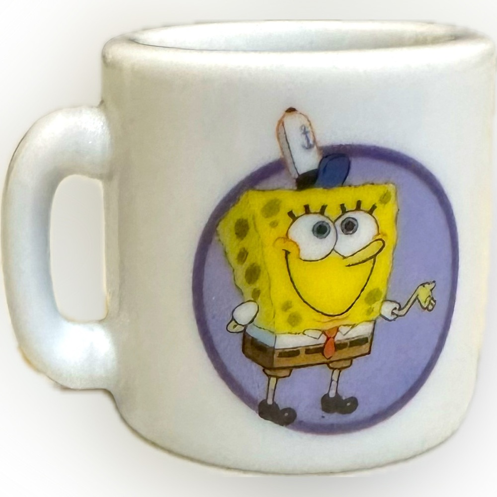 VTG 2002 TINY SPONGEBOB SQUAREPANTS CERAMIC MUG CUP MINI VIACOM COLLECTIBLE 1.25